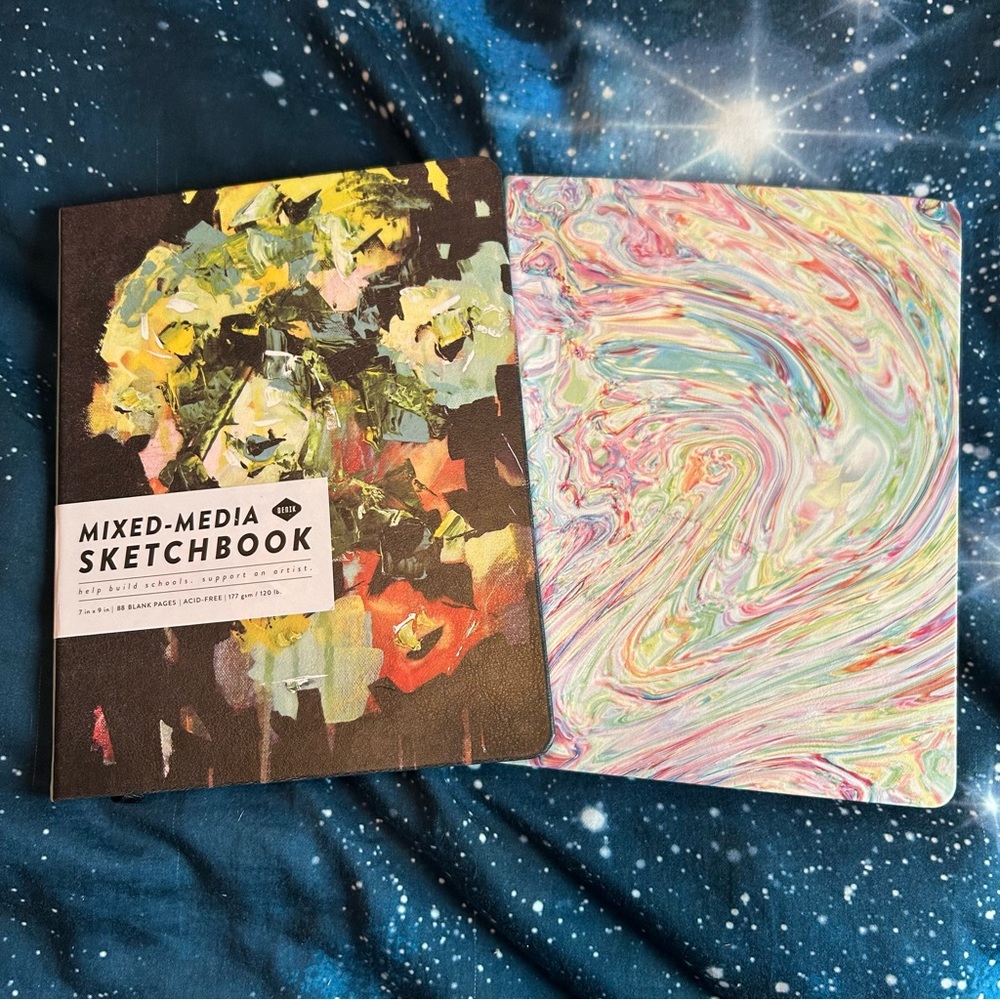 3/$30 🌴 2 Denik Sketchbooks